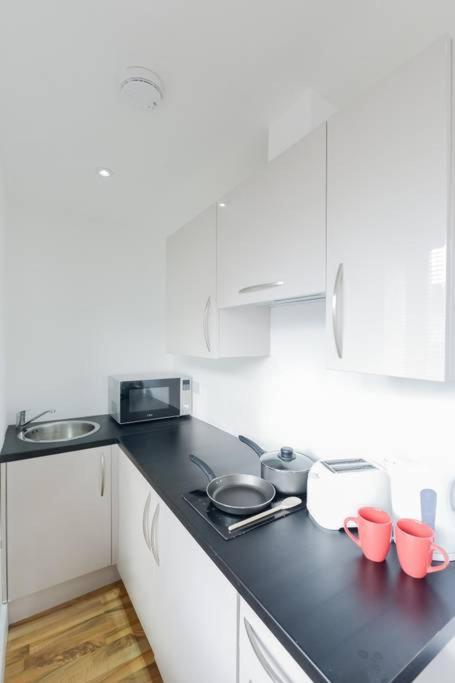City Sparrow Apartments 5 Лондон Экстерьер фото
